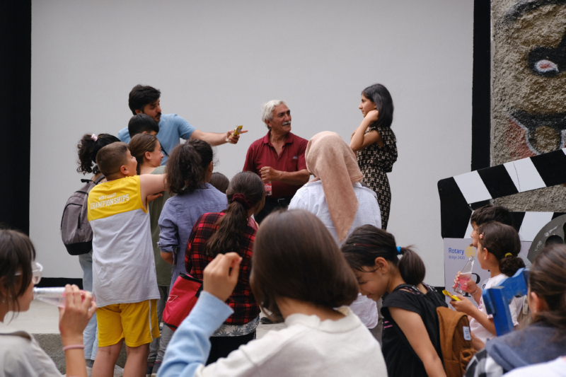 Adana Sinema Mirası Projesi Kapsamında Yapılan Yenileme Çalışmalarıyla Hayata Geçen Bahçe Sineması, Her Yaştan Seyircisini Ağırlıyor