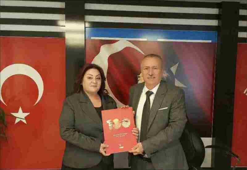 Pınar Sagay Aytekin CHP Adana İl Başkanlığı'na Meclis Üyeliği Başvurusunda Bulundu