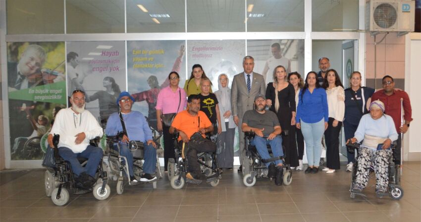 İYİ Parti’den Türkiye Sakatlar Derneği Adana Şubesi’ne Anlamlı Ziyaret