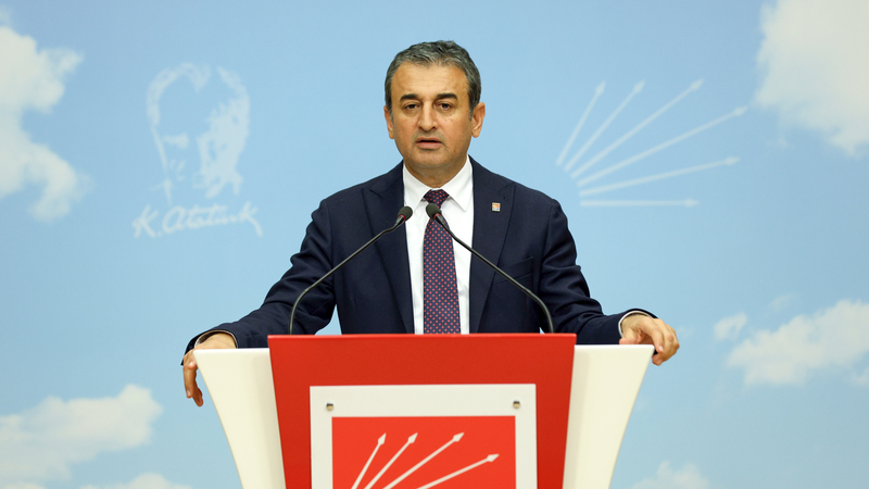 Burhanettin Bulut’tan Gaziosmanpaşa Tepkisi: “Milli İrade Yargı Darbesiyle Gasp Ediliyor”