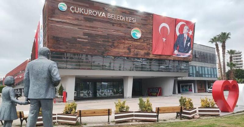 Sendika 7 Milyon TL Peşinde: Çukurova Belediyesi İşçileri Tepkili