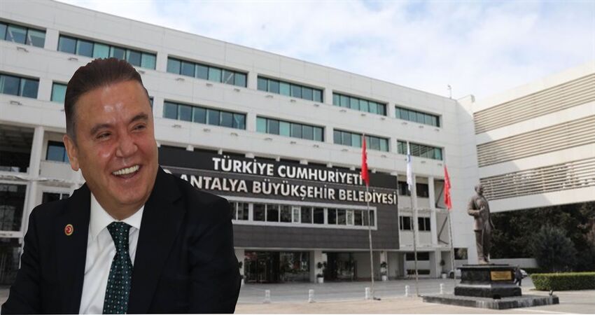 CHP’li Antalya Büyükşehir Belediye Başkanı Muhittin Böcek Gözaltında!