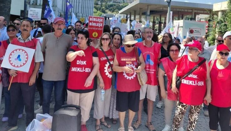 KAMU EMEKÇİLERİYLE DAYANIŞMA “Sefalet Zammına Boyun Eğmeyeceğiz”