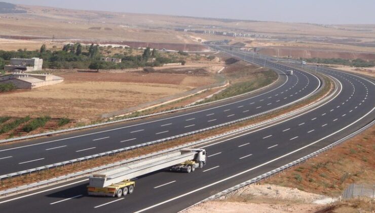 Pozantı-Ceyhan OSB Otoyolu İçin İlk Adım Atıldı!