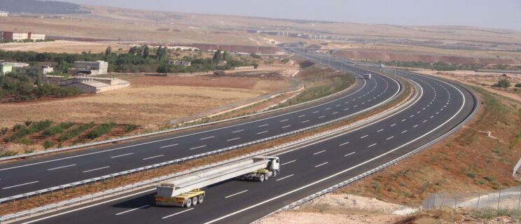 Adana’nın Trafiği Rahatlayacak, Sürücülere Güvenli Ulaşım Geliyor