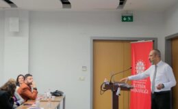 “Bir Kare, Bin Kelime: Basında Haber Fotoğrafı Kullanımı” Eğitimi Gerçekleştirildi