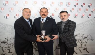 Anadolu Gazetecileri ve Spor Yazarları Derneği Adana Şubesi Koşusu