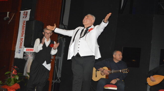 Çukurova Sahne ve Sinema Sanatçıları Derneği’nden Adana’da Muhteşem Konser