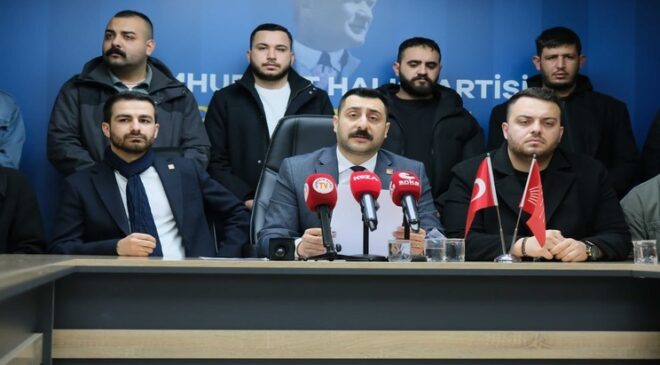 CHP Adana Gençlik Kollarının Basın Açıklaması