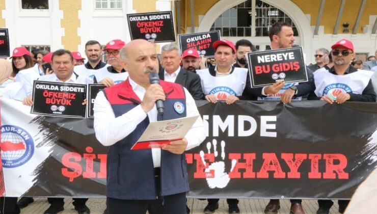 Eğitimciler Adana’da tek ses: “Ölmeye değil, öğretmeye geldik!”