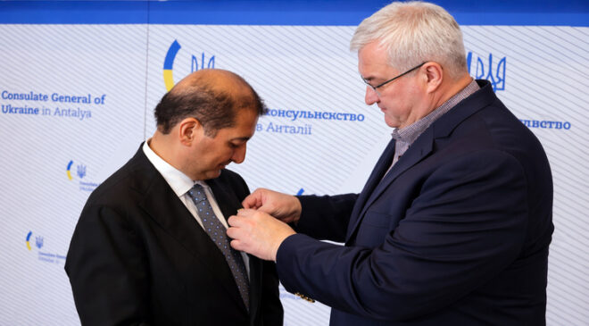 Diplomasi Forumu’nda Sakarya’ya büyük onur