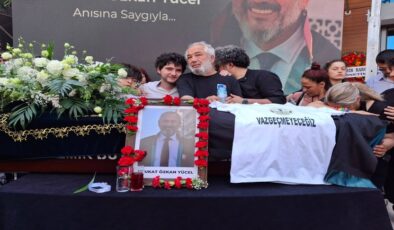 Eski İzmir Barosu Başkanı, avukat Özkan Yücel, 61 yaşında yaşamını yitirdi