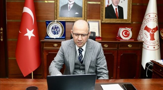 Vali Serdengeçti’ye Özel Tanıtım Ürünleri Takdim Edildi