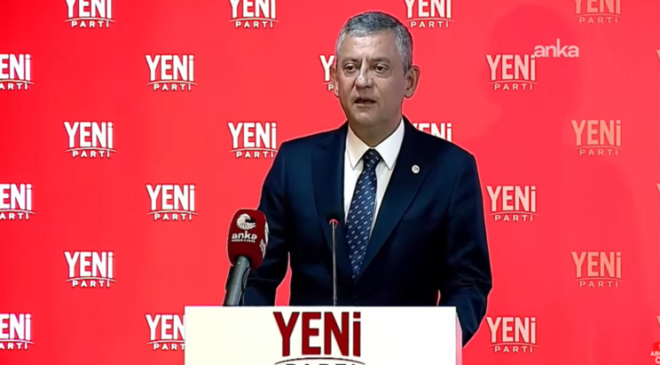 Yeni Partiden İlk Toplantıda Sert Mesajlar: “Bizi Buraya Millet Getirdi!”