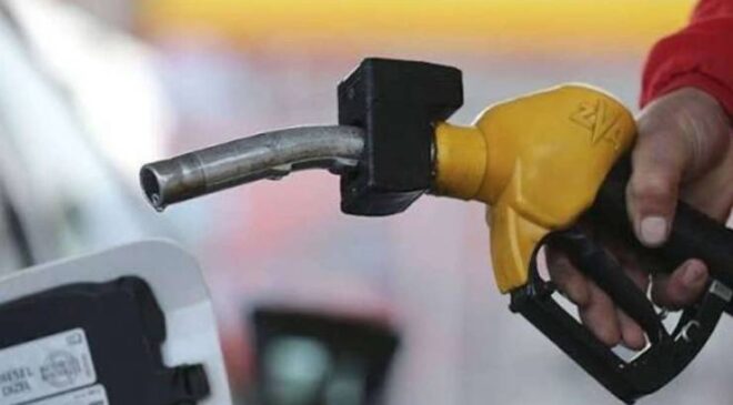 Sürücülere 1 Ekim Şoku: Benzine Cumhuriyet Tarihinin En Büyük Zammı!