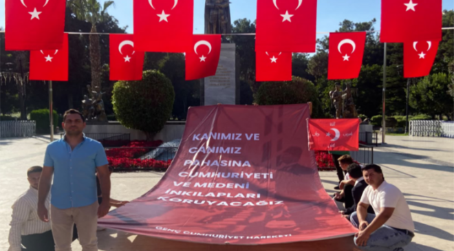 Genç Cumhuriyet Hareketi’nden Adana Taşköprü’de Tarihi Bildiri