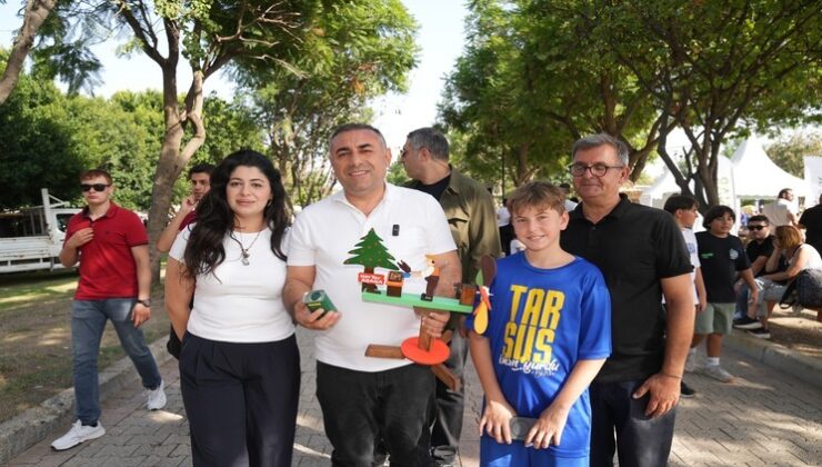 Lezzet Festivali’nde Büyükşehir’den öğrencilere kebap ikramı