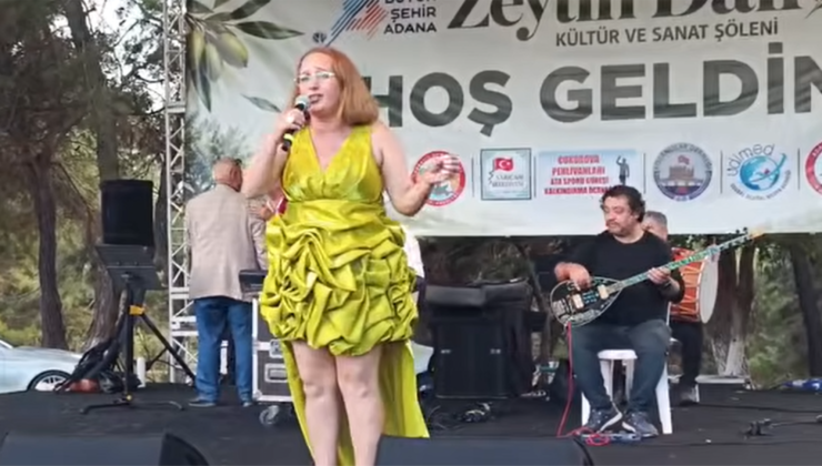 Şeyma Karateke, Adana Sarıçam’da düzenlenen 3. Geleneksel Zeytindalı Kültür ve Sanat Şöleni’nde dinleyicilere unutulmaz anlar yaşattı.