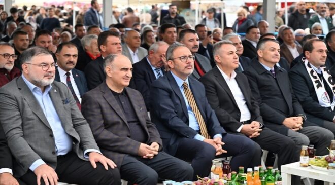 MANİSA FESTİVALİ’NDE PROTOKOL BULUŞMASI